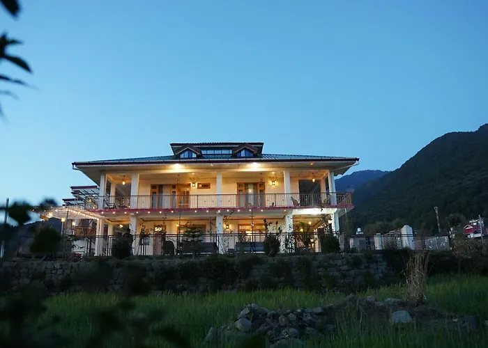 Bir Nest Hostel